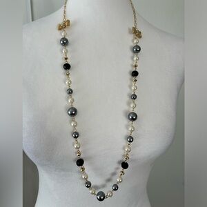 Faux pearl gold tone necklace adjustable